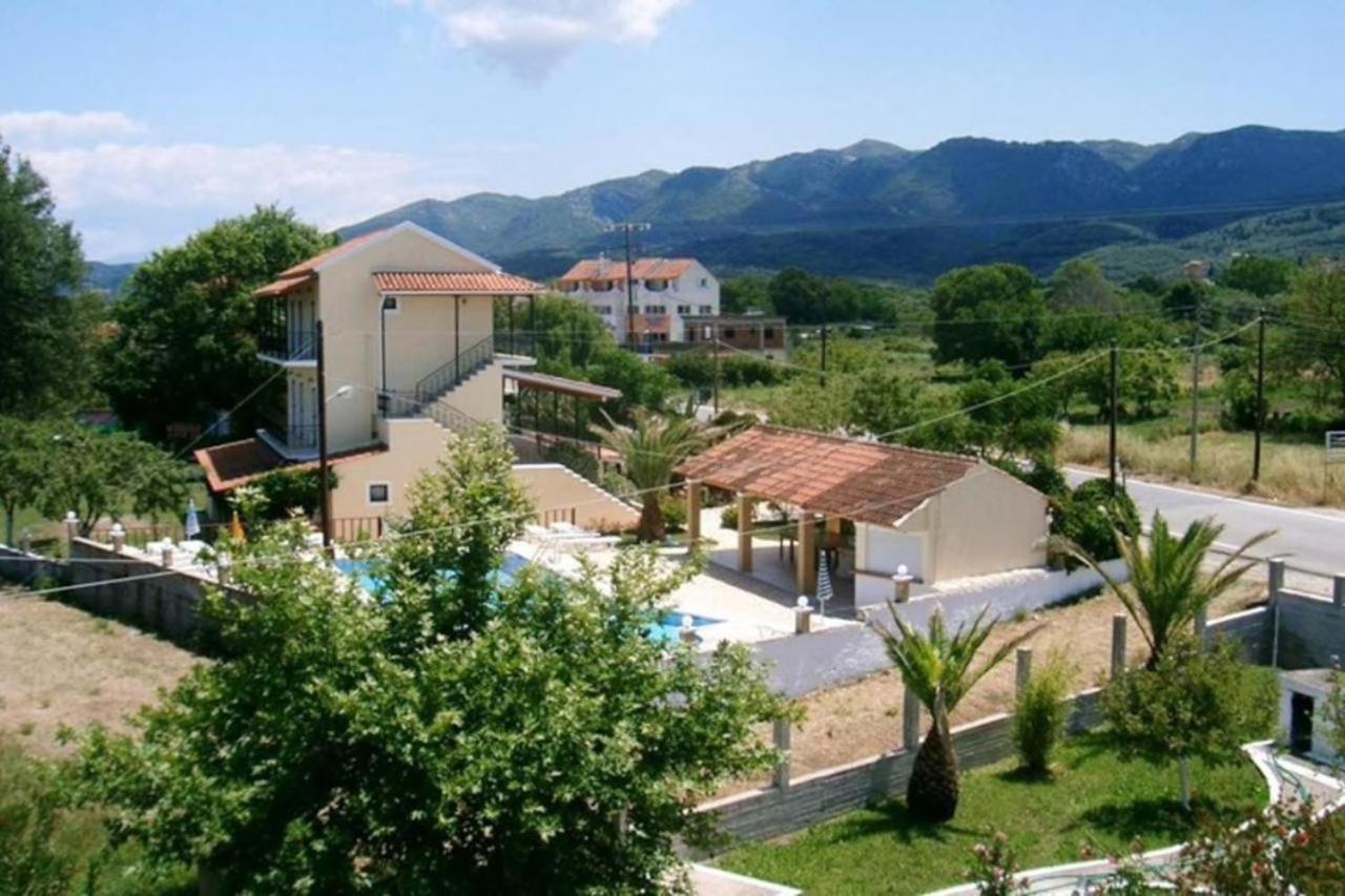 Margarita-Fondas Apartments Roda  Bagian luar foto